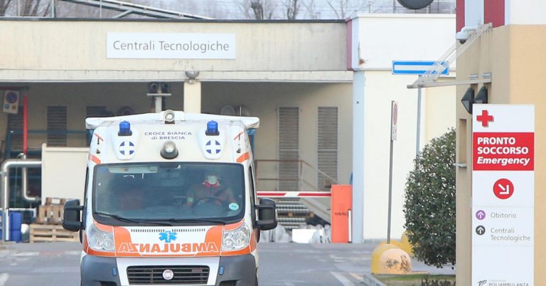 Şoferul unui autocar care venea din Milano, blocat în autogara Lyon-Perrache din Franţa, testat negativ pentru coronavirus