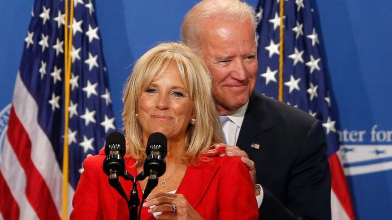Joe Biden îşi compară soţia cu un bodyguard de la Secret Service – VIDEO