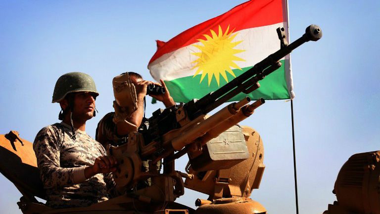 Zeci de mii de peshmerga sunt pregătiţi de un conflict deschis cu armata irakiană