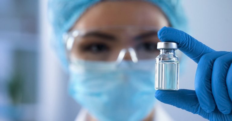 Rezultate pozitive ale primului vaccin anticoronavirus dezvoltat de firma Moderna