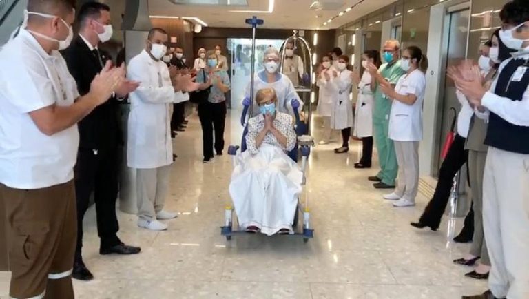 O braziliancă de 97 de ani s-a vindecat de coronavirus (VIDEO)
