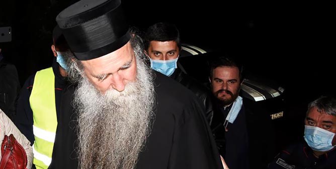 Mai mulți preoți sârbi au fost ARESTAȚI în Muntenegru pentru o slujbă religioasă – VIDEO