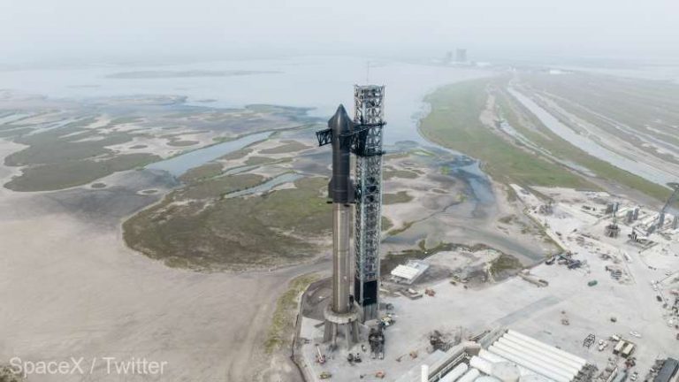 SpaceX pregăteşte primul zbor orbital al mega-rachetei sale Starship