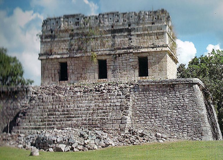 O tabelă de scor mayaşă, descoperită de arheologi la Chichen Itza