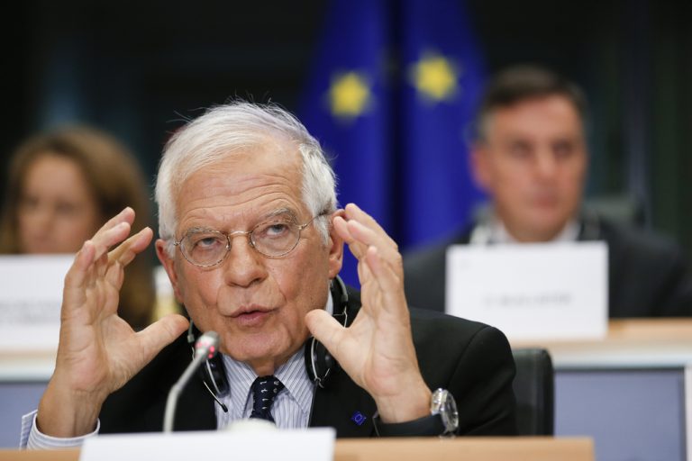 Borrell: Nu există un consens în UE pentru trimiterea de instructori militari pe teritoriul Ucrainei