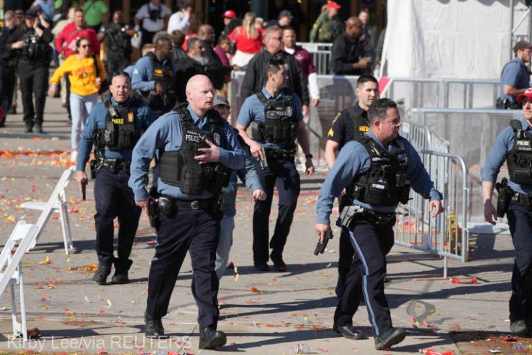 Incident armat în timpul paradei din Kansas City! Sunt mai multe victime