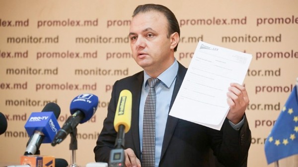 Promo-LEX: Regimul separatist de la Tiraspol ține ostatici profesorii și elevii școlilor în limba română