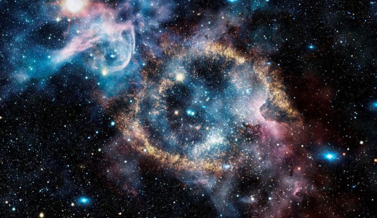 Un nou studiu dezvăluie secretele ascunse ale prafului stelar din supernove