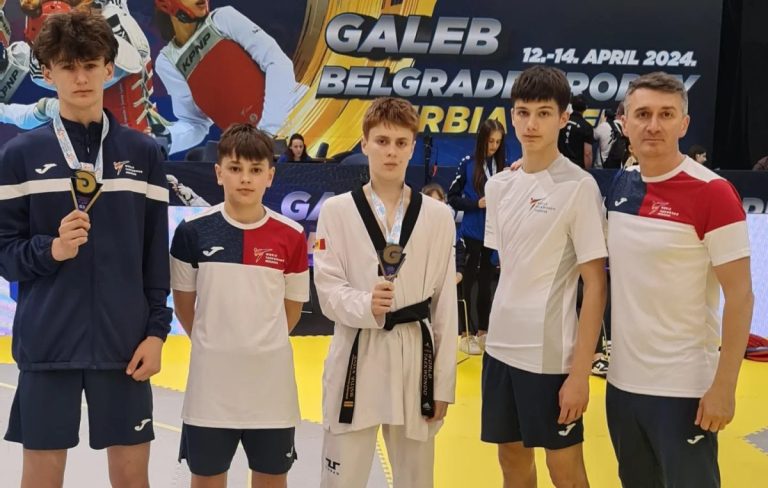 Luptătorii noştri de taekwondo au câştigat medalii la Belgrad