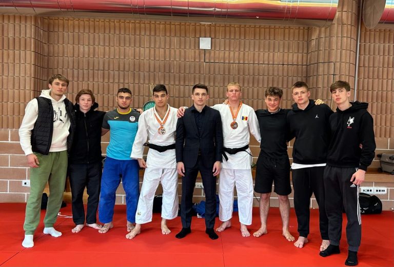 Sportivii noştri au câştigat medalii la europenele de judo din Italia