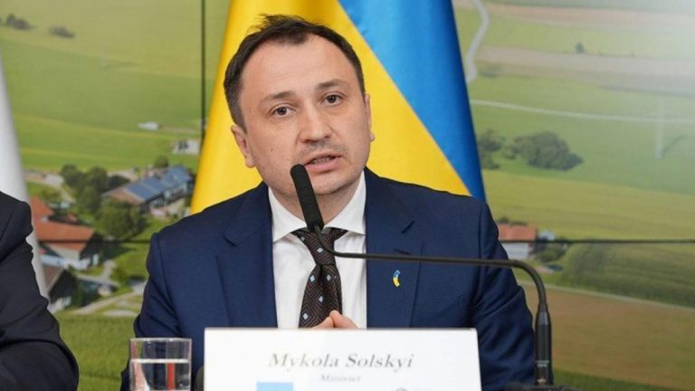 Ministrul ucrainean al Agriculturii, Mîkola Saliski, eliberat rapid din detenţie după ce a plătit o cauţiune de aproape 1,8 milioane de euro