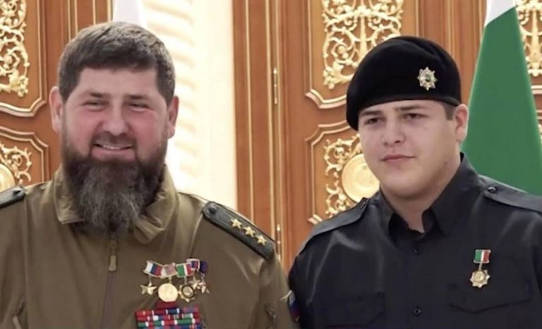 Kadîrov îşi pune fiul şef la o instituţie-cheie din Cecenia