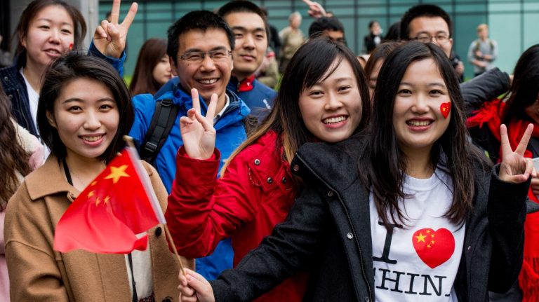 Beijingul îi urmăreşte pe studenţii chinezi din străinătate din cauza activismului lor politic