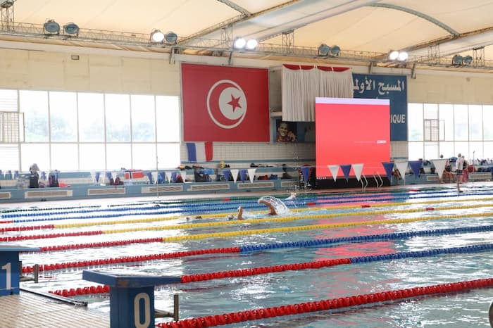 Scandal cu drapelul naţional în Tunisia! Mai mulţi oficiali au fost reţinuţi