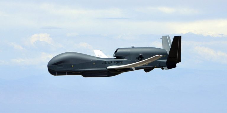 O dronă americană a dispărut de pe radar deasupra Mării Negre