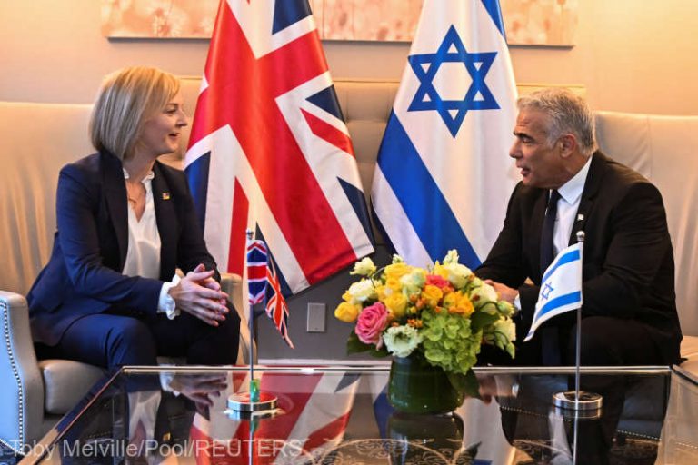 Palestinienii se opun relocării ambasadei britanice în Israel