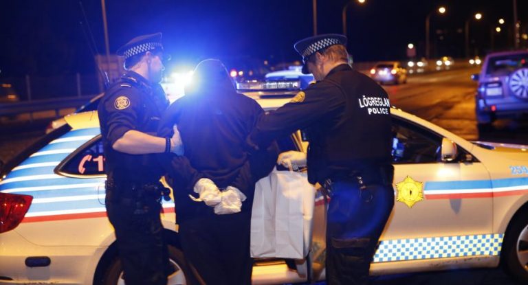 Poliţia islandeză a dejucat un ‘atac terorist’! Patru indivizi au fost arestaţi