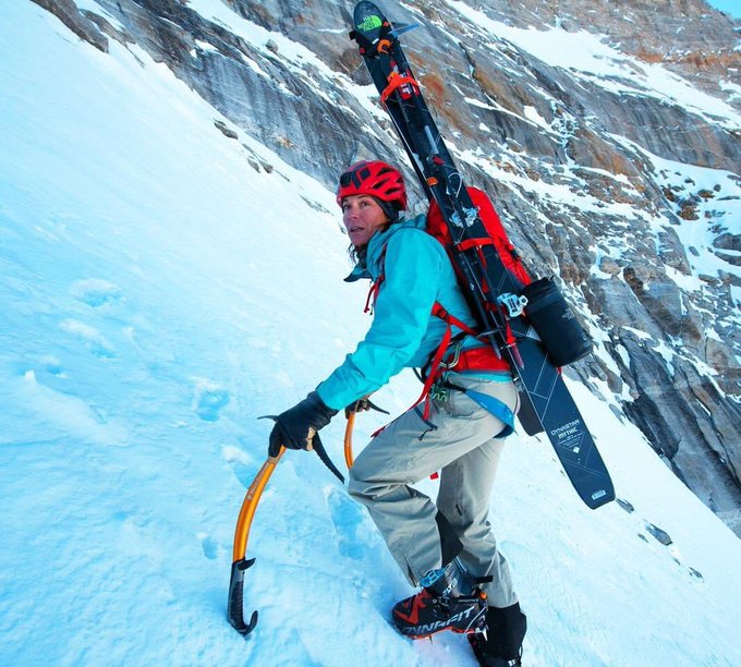 Salvatorii au recuperat trupul neînsufleţit al alpinistei dispărute în Himalaya