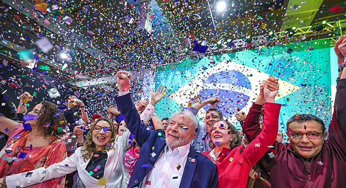 Luiz Inacio Lula da Silva a câştigat primul tur al alegerilor prezidenţiale în Brazilia – VIDEO