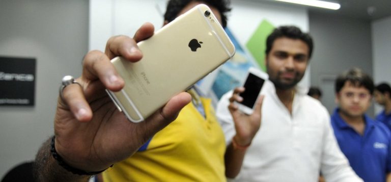 7% din totalul telefoanelor iPhone sunt fabricate în India