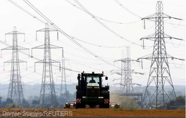 Întreruperi ale furnizării electricităţii la Kiev şi în alte regiuni, din cauza atacurilor ruseşti