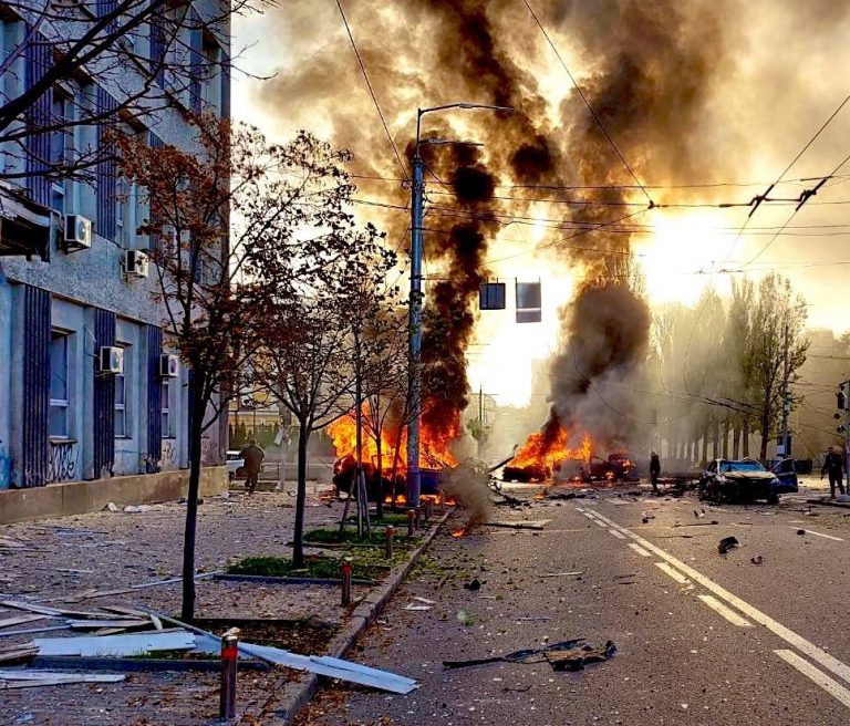 Orașul Kiev atacat peste noapte cu 40 de drone