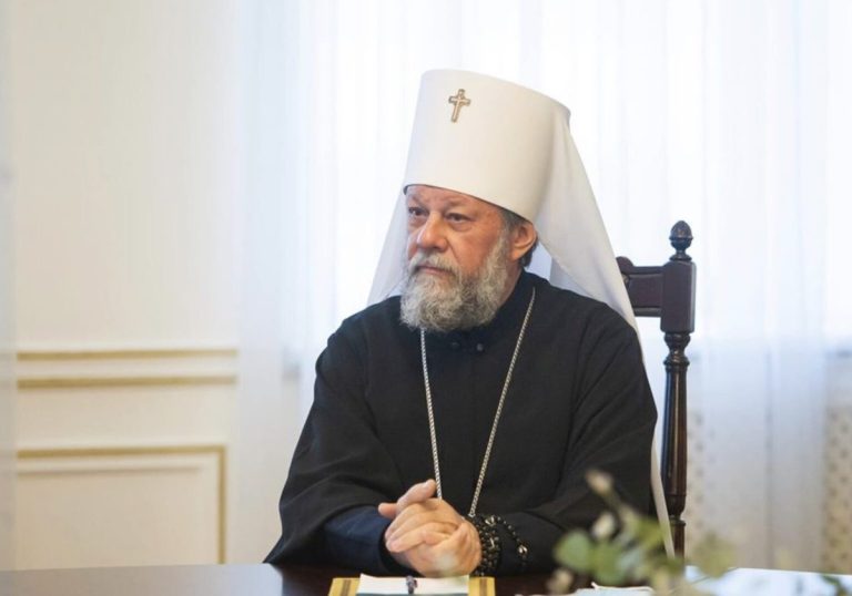 Scandalul dintre biserici ia amploare. Mitropolit Vladimir a trimis o scrisoare Patriarhului Daniel: „salariul oferit influențează percepția asupra naționalității”