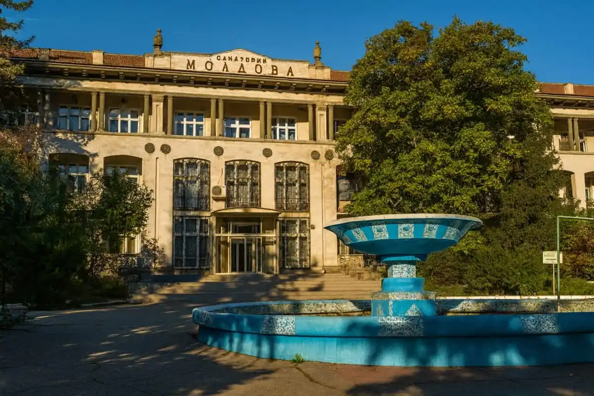 Republica Moldova își recapătă oficial dreptul de proprietate asupra Sanatoriului ‘Moldova’ din Odesa
