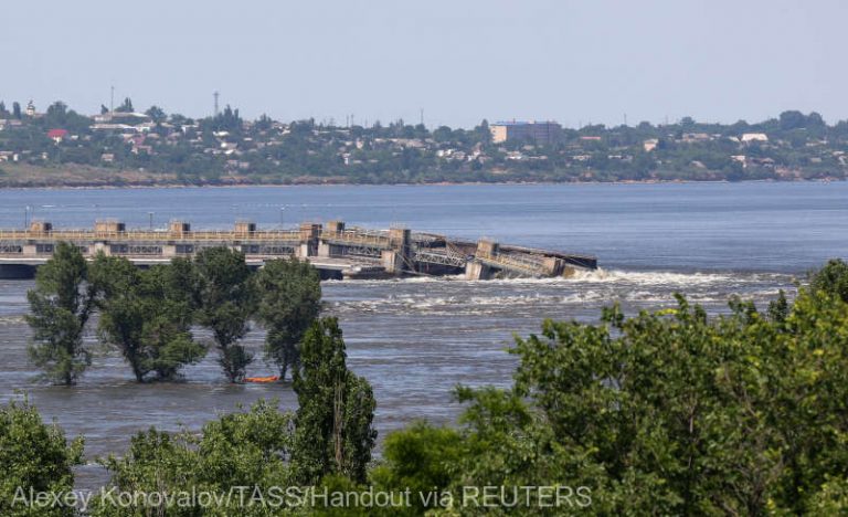 Franţa se oferă să acorde ajutor Ucrainei după distrugerea barajului Kahovka