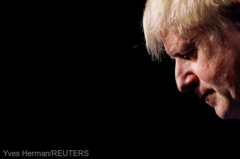 Parlamentarii britanici i-au interzis lui Boris Johnson accesul în Parlament