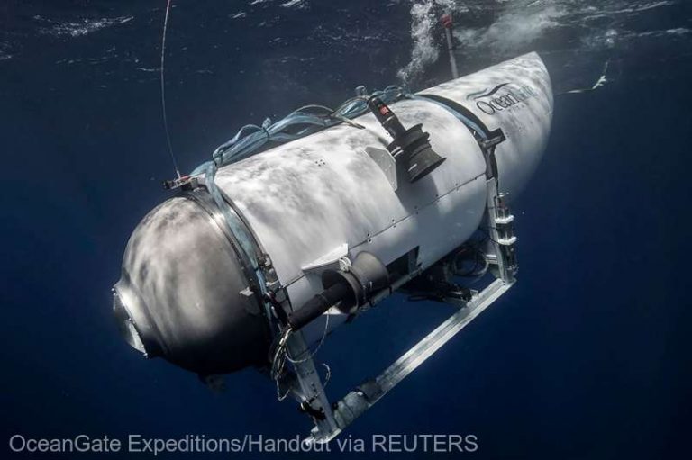 Resturi ale submersibilului Titan, aduse la ţărm în Canada