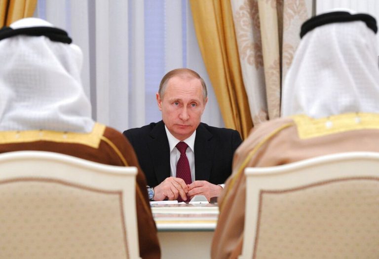 Putin a vorbit la telefon cu liderul EAU despre situaţia din Rusia