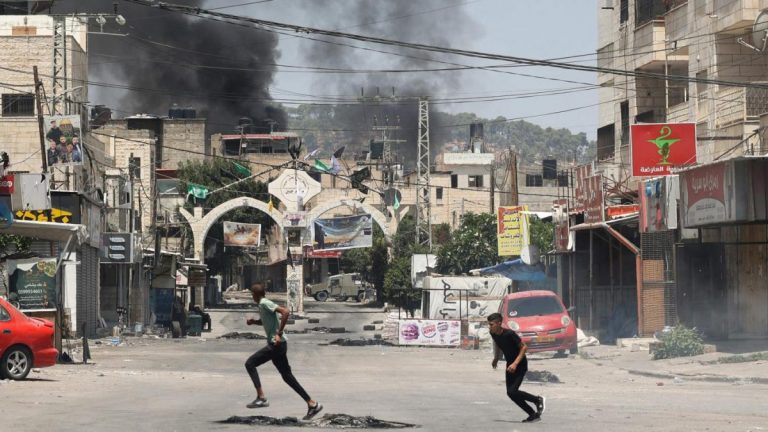 Israelul îşi asumă bombardamentele din Jenin: ‘Am lovit centrul terorismului’