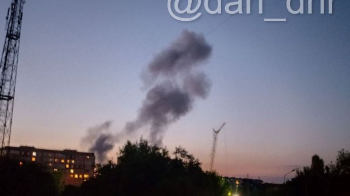 Incendiu la o rafinărie rusească de petrol după un atac cu drone
