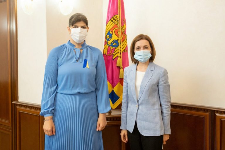 Maia Sandu s-a întâlnit cu Kovesi la Chişinău