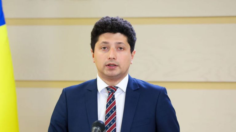 Radu Marian critică dur opoziția parlamentară: ”manipulează cetățenii cu ştiri false”