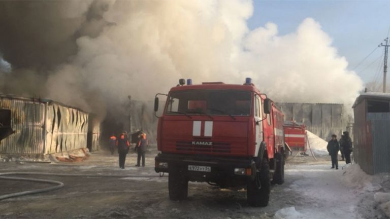 Autorităţile din nordul Siberiei au decretat o zi liberă din cauza fumului degajat de incendii