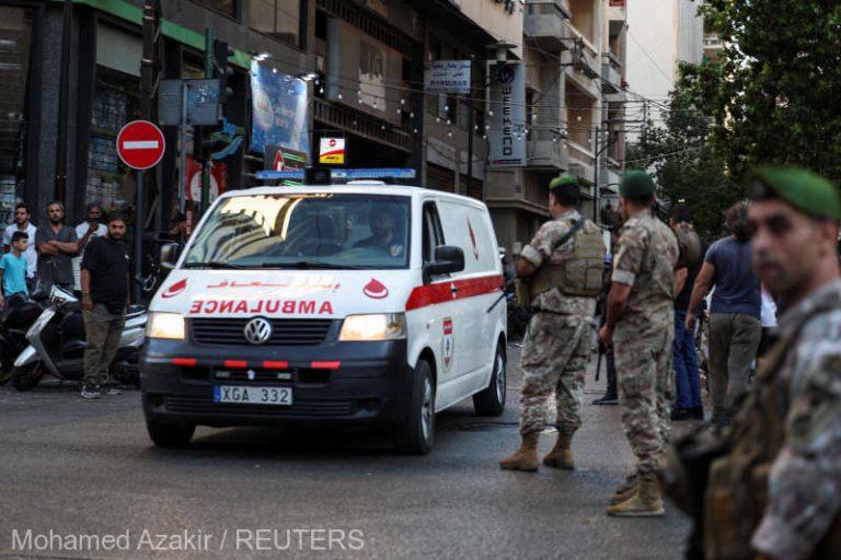 Zeci de paramedici şi pompieri ucişi în Liban în bombardamentele israeliene din ultimele zile