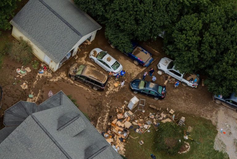 Bilanţul provizoriu al inundaţiilor din Kentucky urcă la 37 de morţi