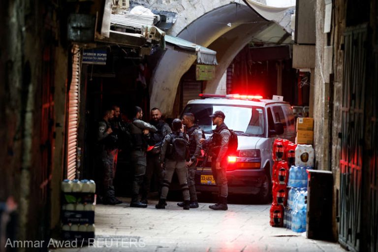 Atac terorist la Ierusalim! Trei oameni au fost răniţi uşor