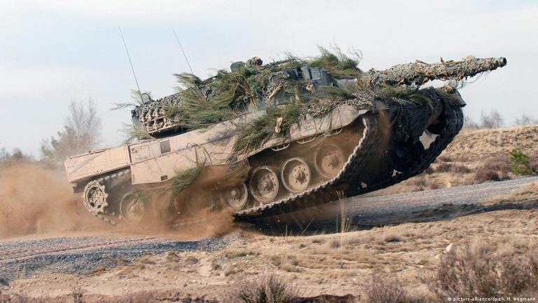 Canada a expediat Ucrainei primul tanc Leopard 2