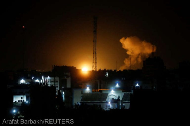 Rachetă lansată din Fâşia Gaza spre Israel, interceptată de armata israeliană, în contextul tensiunilor extreme din ultima săptămână