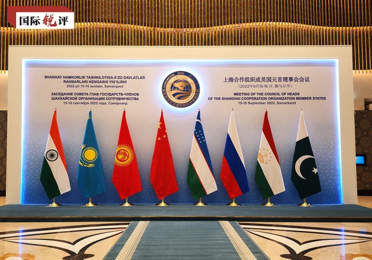 Miniştrii de externe ai Chinei, Rusiei şi Pakistanului se întâlnesc în India, la o reuniune a OCS