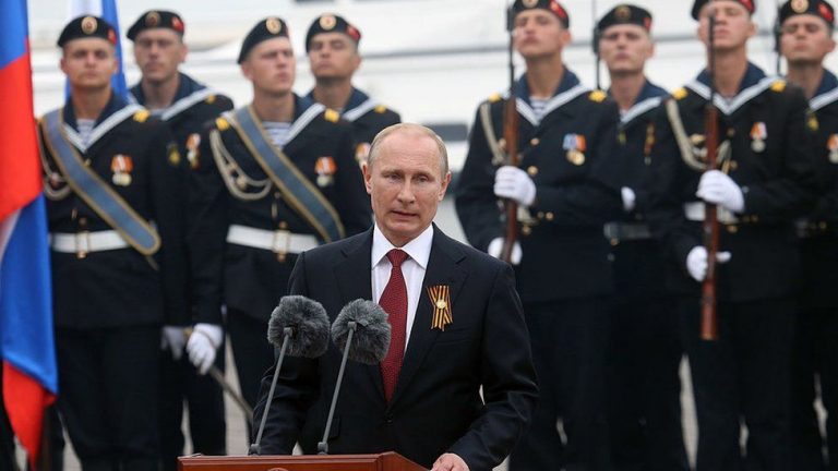Putin spune că Occidentul orchestrează un război împotriva Rusiei şi i-a îndemnat pe ruşi la ‘victorie’