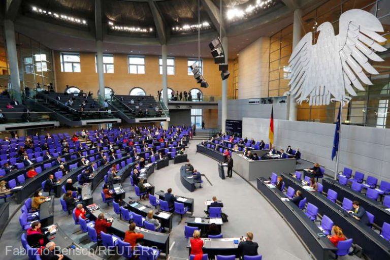 Moldovenii pot aplica pentru bursele oferite de Bundestag