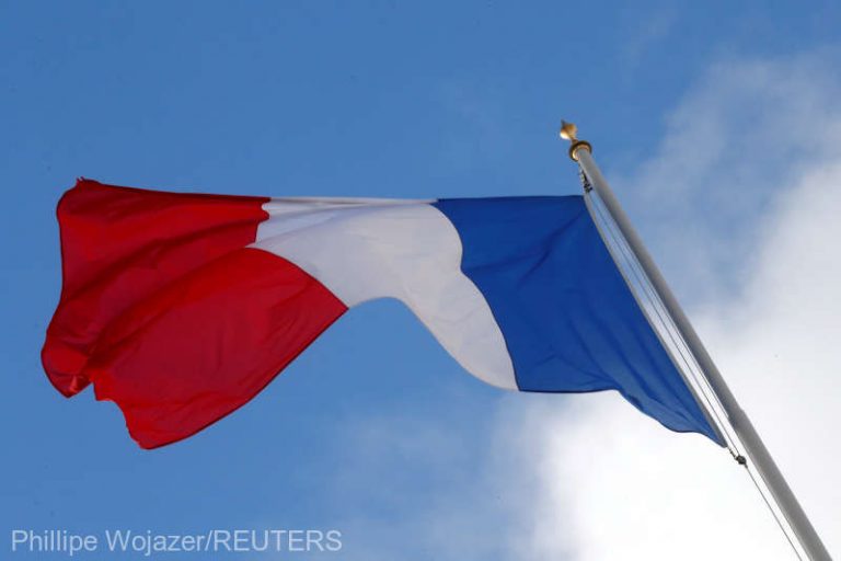 Franţa, prima ţară din lume care înscrie oficial în Constituţie dreptul la avort
