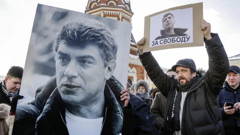 Diplomaţi occidentali i-au adus un omagiu opozantului rus Boris Nemţov, asasinat în 2015