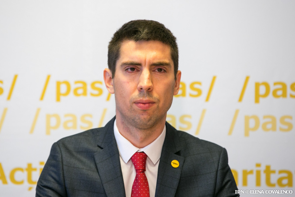 Legislativul a luat act de cererea de demisie a deputatului PAS Mihail Popșoi