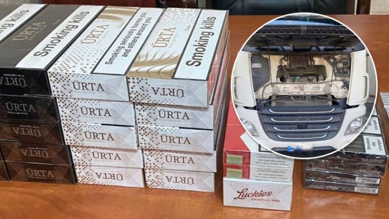 Un camionagiu ucrainean a fost prins cu sute pachete de țigări la vama Moldovei