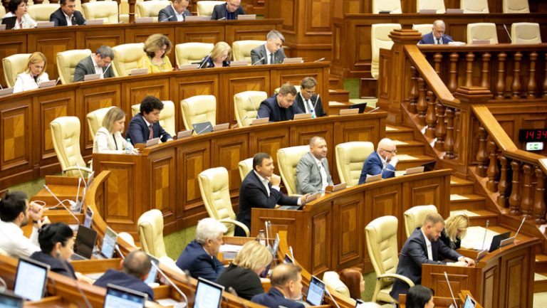 Parlamentul a audiat Rapoartele Consiliului Concurenței privind ajutoarele de stat